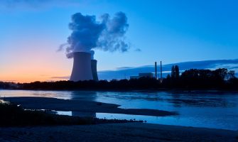 [COLUNA DO SCALAMBRINI] Usinas nucleares: um debate sério e necessário
