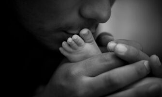 [GERAR ENTRELINHAS] Agosto: um convite à reflexão sobre paternidades